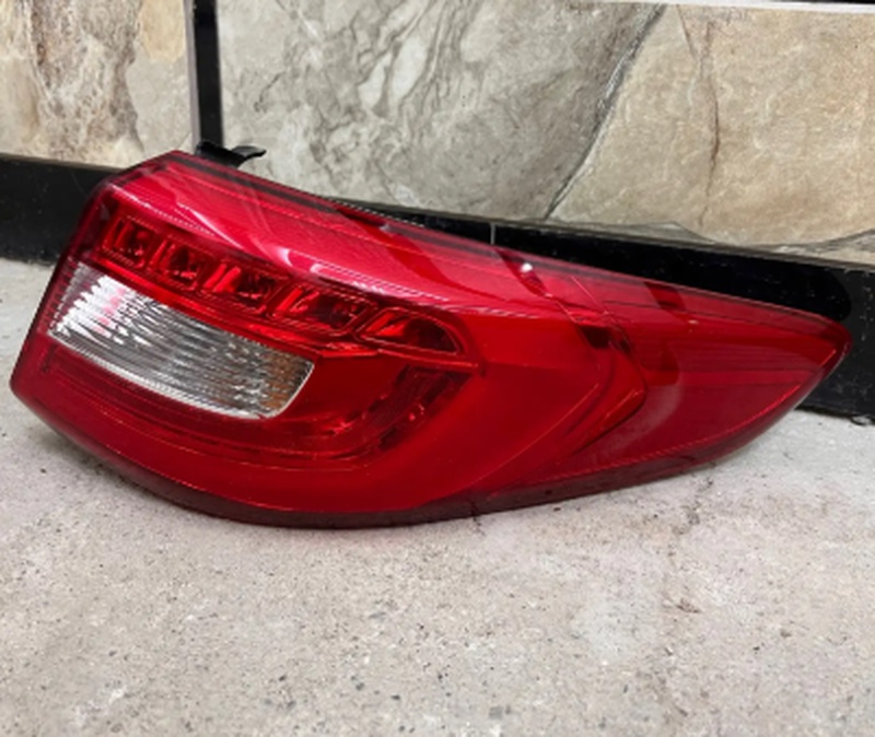 Задний Фар от Hyundai Sonata Lf